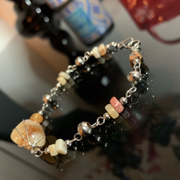 Stone chip bracelet🤎 - Picture 4 of 7